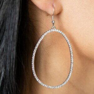 OVAL-RULED ! New Paparazzi Earrings Pierced  Silver Tone NIP